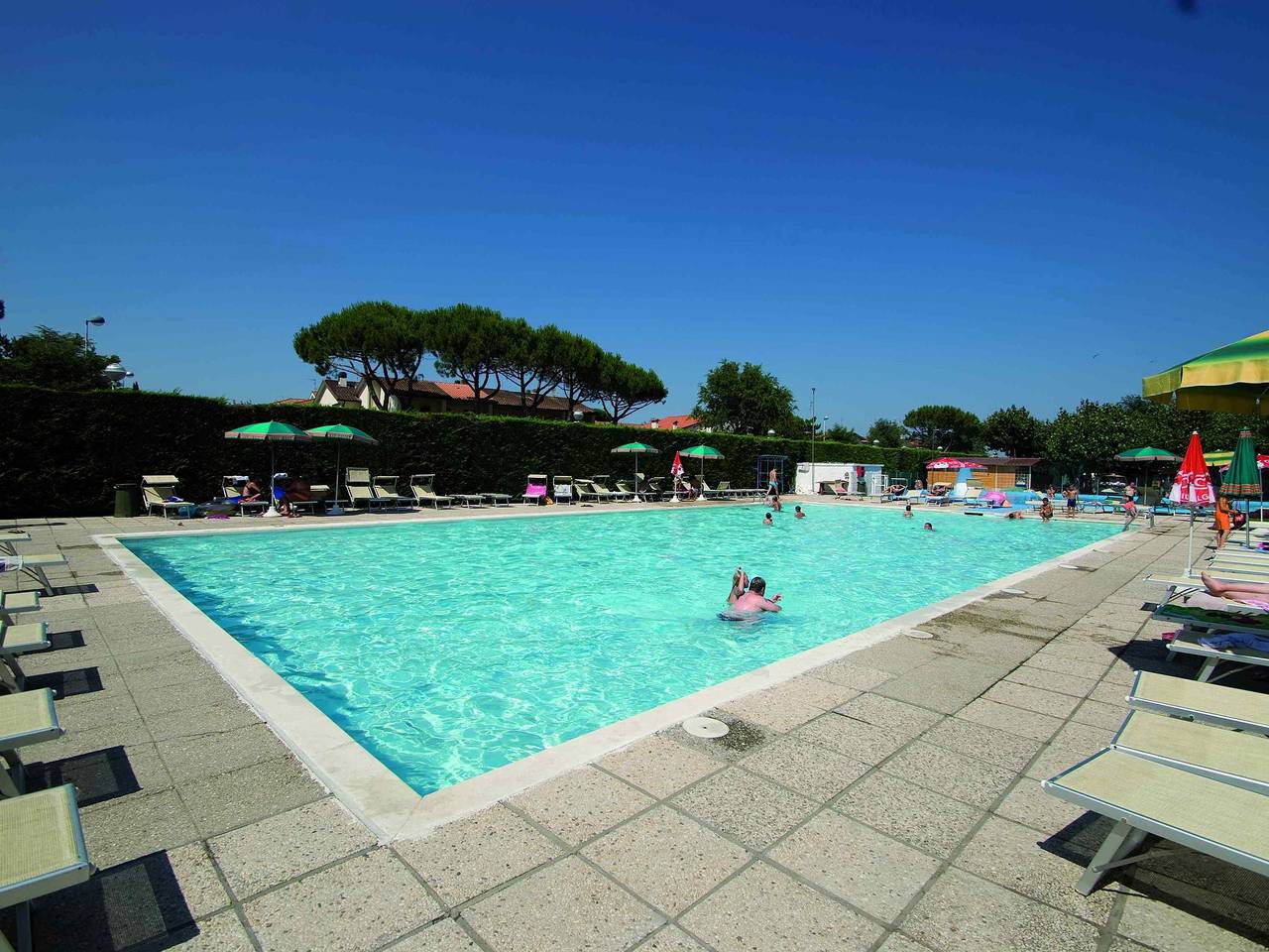 Mobilheim in Lido di Dante am Strand in Lido di Dante, Ravenna Provinz