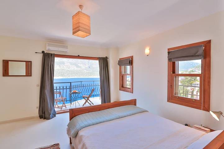Villa de quatre chambres avec piscine privée et vue imprenable sur la mer in Kaş, Province d'Antalya