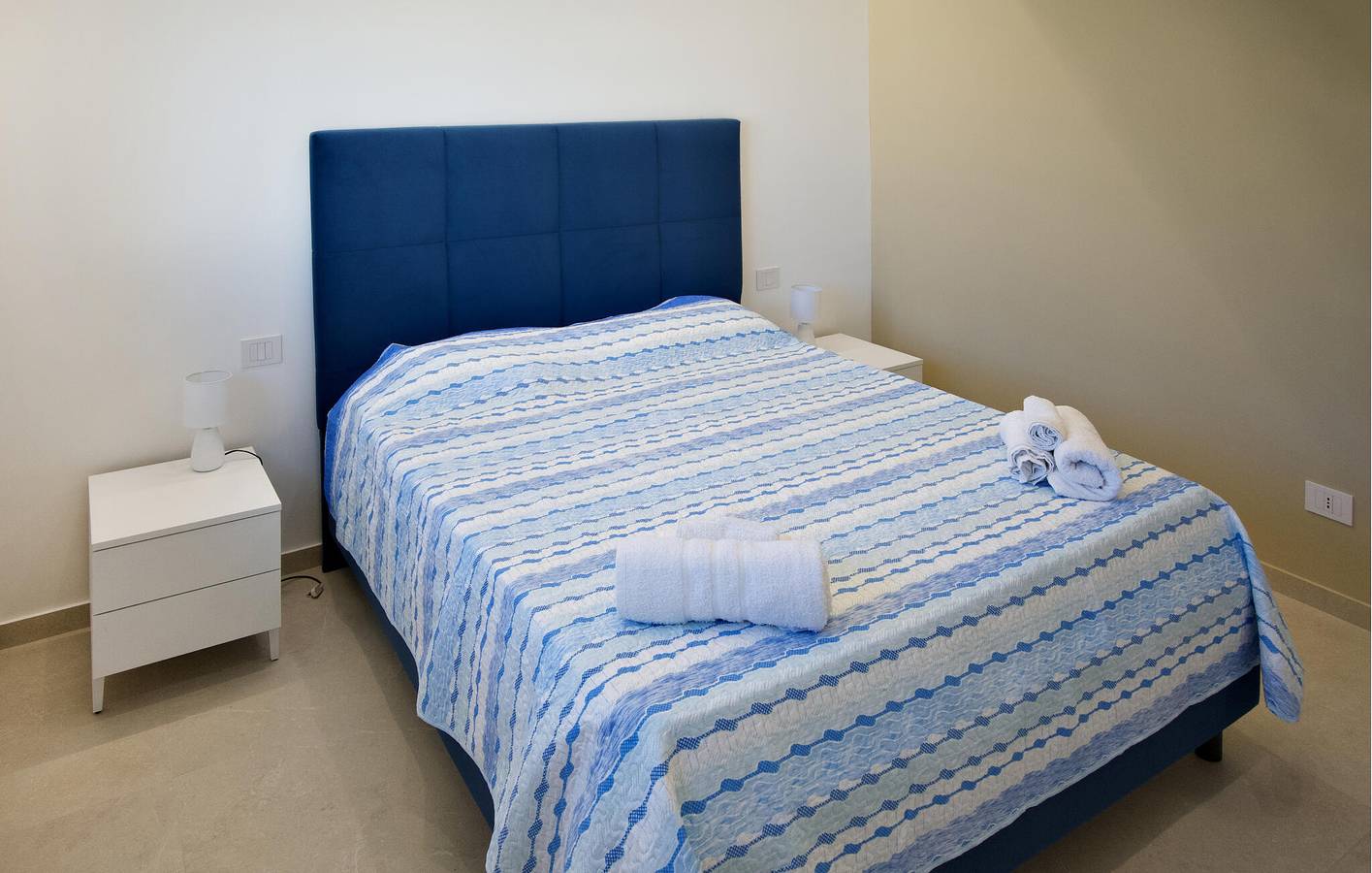 Apartamento en primera línea de playa con piscina y aparcamiento in Augusta (Sicilia), Augusta (Municipio)