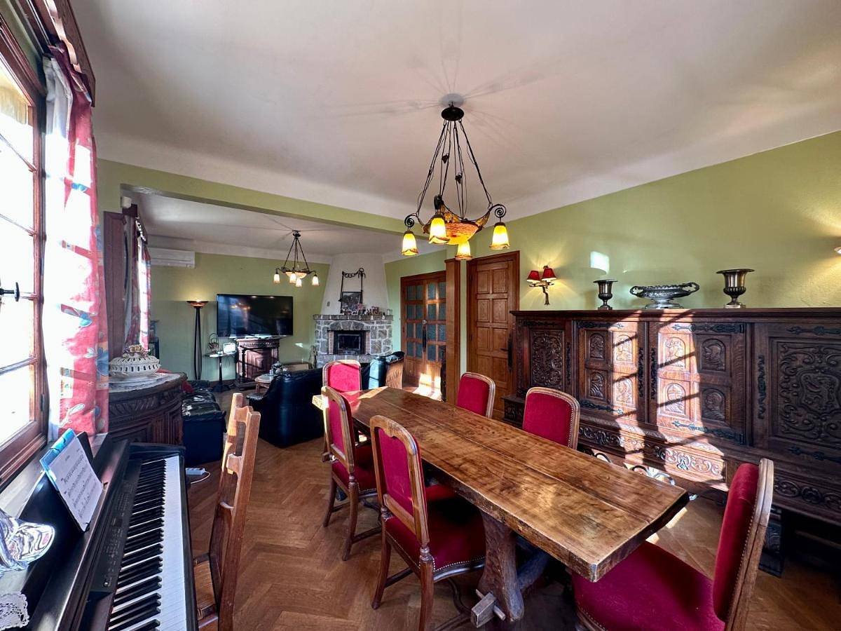 Double Room in Yenne, Région de Chambéry