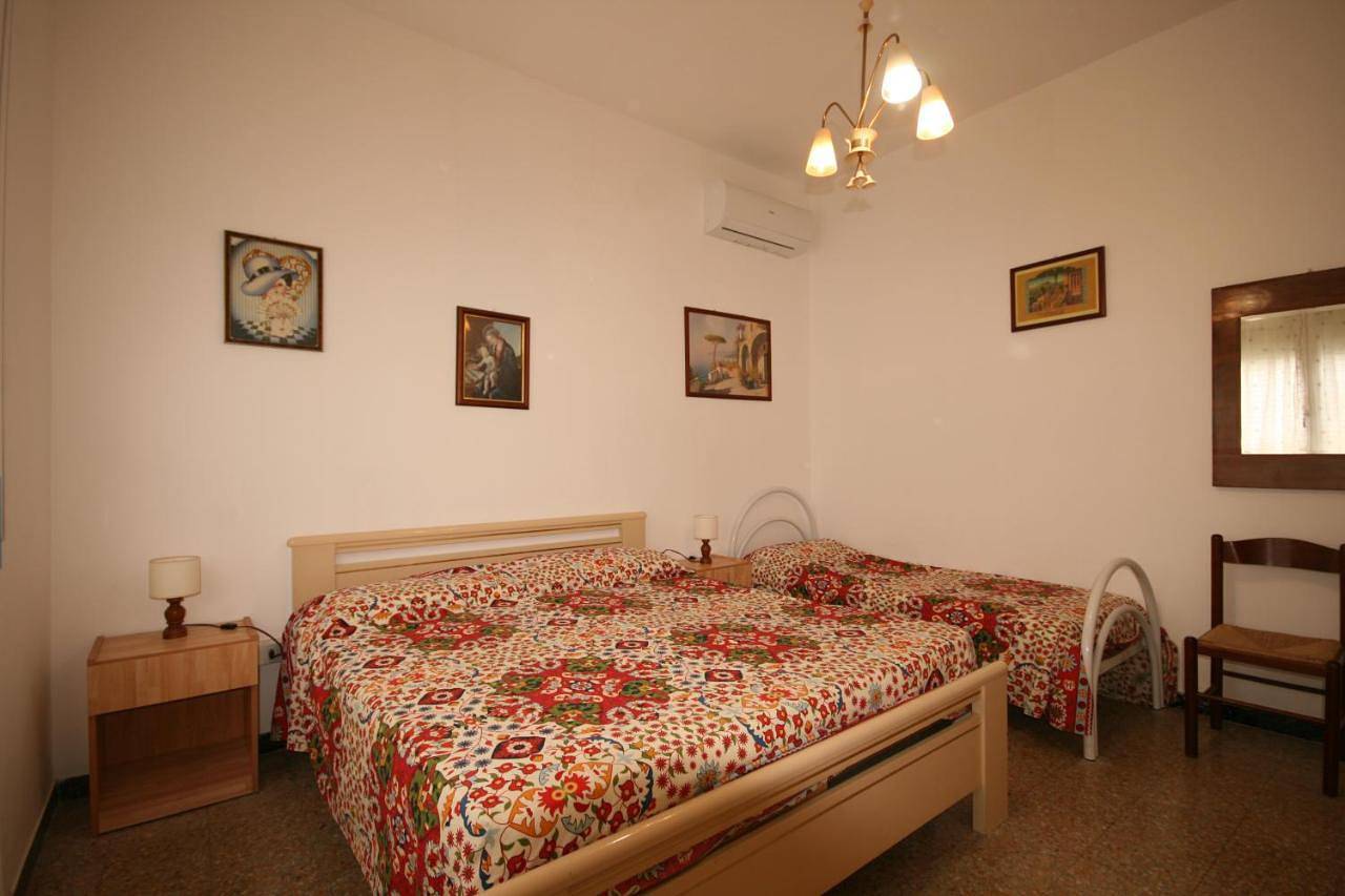 Appartamento indipendente con giardino a 400 m dal mare in Marina di Cecina, Cecina