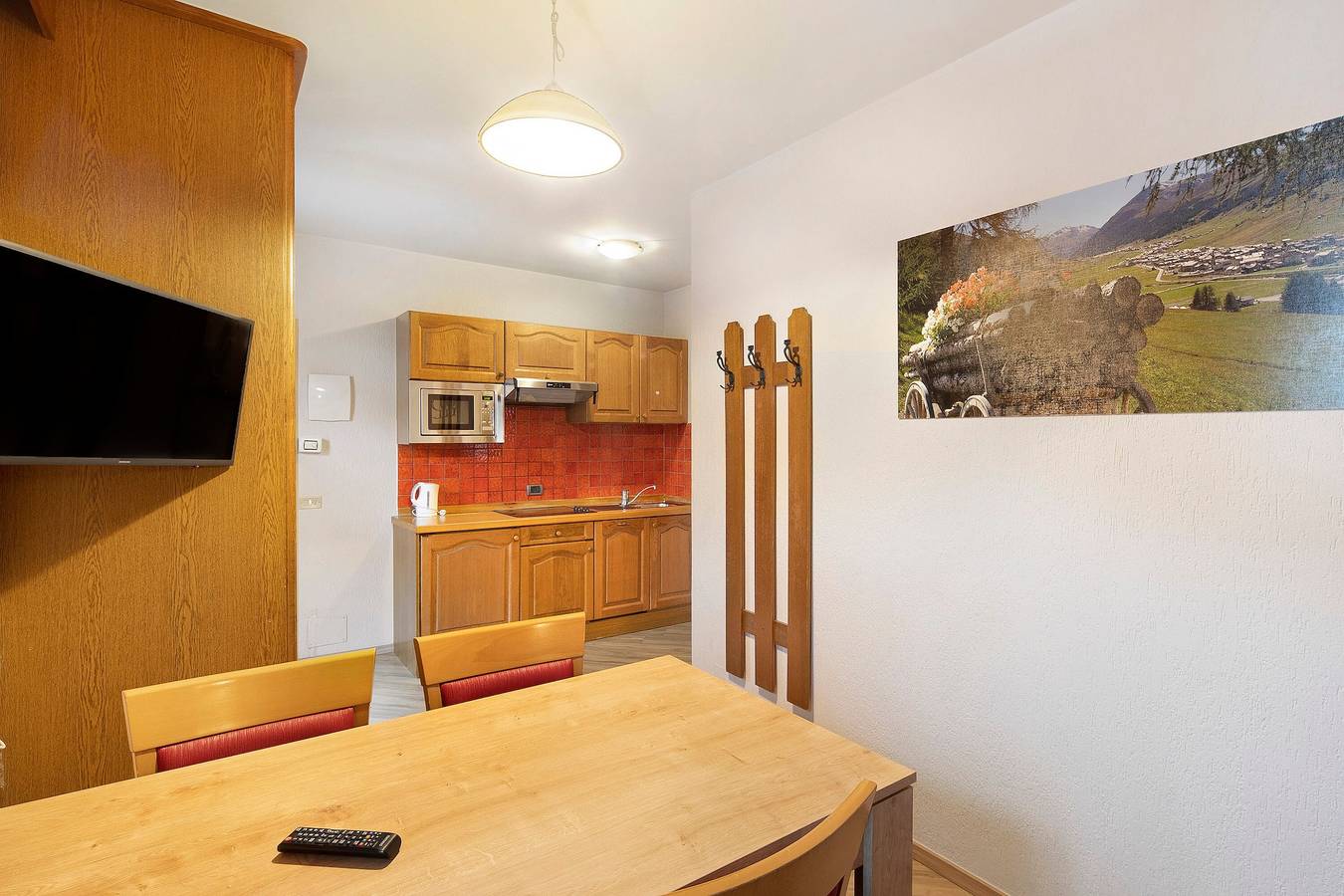 Ganze Wohnung, Ferienwohnung "Casa Marcos n 30" mit Bergblick, Balkon und Wlan in Livigno (Stadt), Livigno