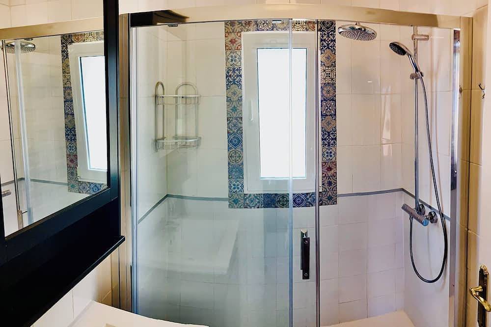 Belle villa avec piscine privée près de la plage et de la ville in Las Calas, Torrevieja