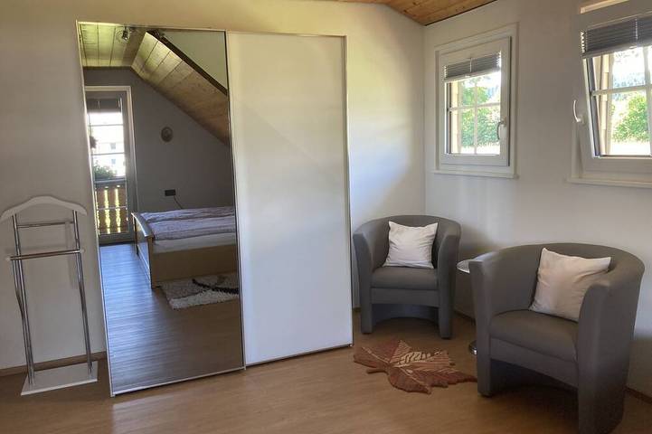 Ganze Wohnung, Schöne, große, komfortable Ferienwohnung zum Wohlfühlen (Wie zu Hause). in Dachsberg, Südschwarzwald