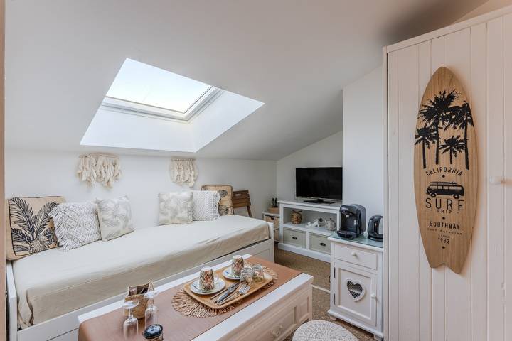 Chambre d’hôte pour 3 personnes, avec vue sur le lac ainsi que balcon et jardin à Gujan-Mestras - 4