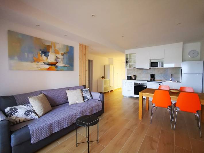 Gîte pour 6 personnes, avec terrasse dans San Juan De Palamos - 4