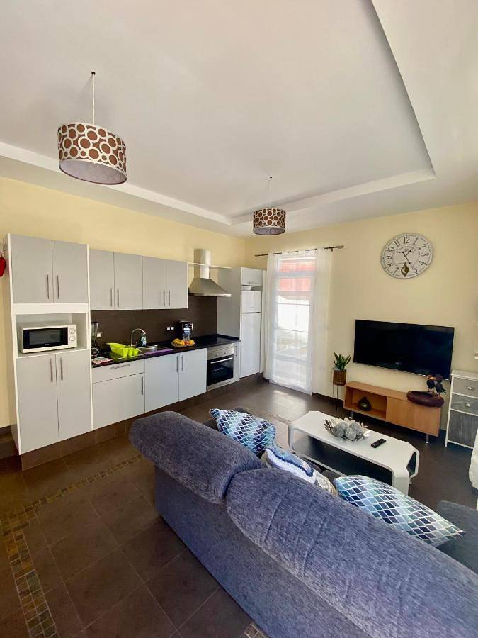 Ferienwohnung für 3 Personen, mit Balkon und Ausblick - 1