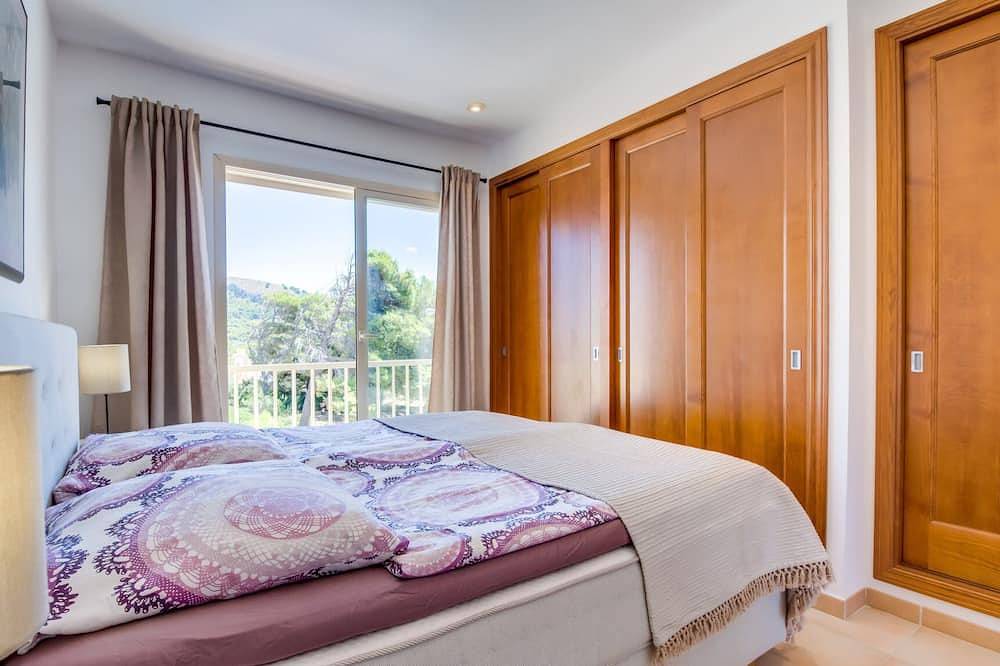 Luxusferienhaus mit Meerblick direkt oberhalb des Strandes von Cala Mesquida in Cala Mesquida, Capdepera