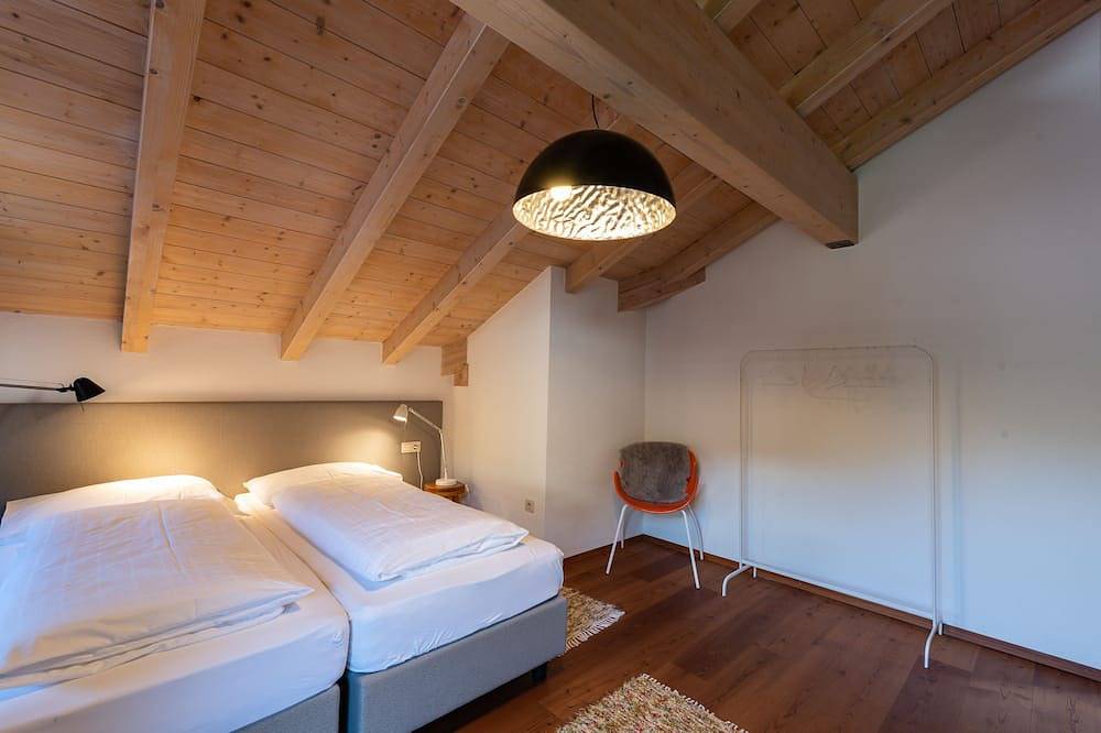 Ganze Wohnung, 100 qm-Wohnung in zentraler Lage in Luttach mit drei Zimmern in Luttach, Ahrntal