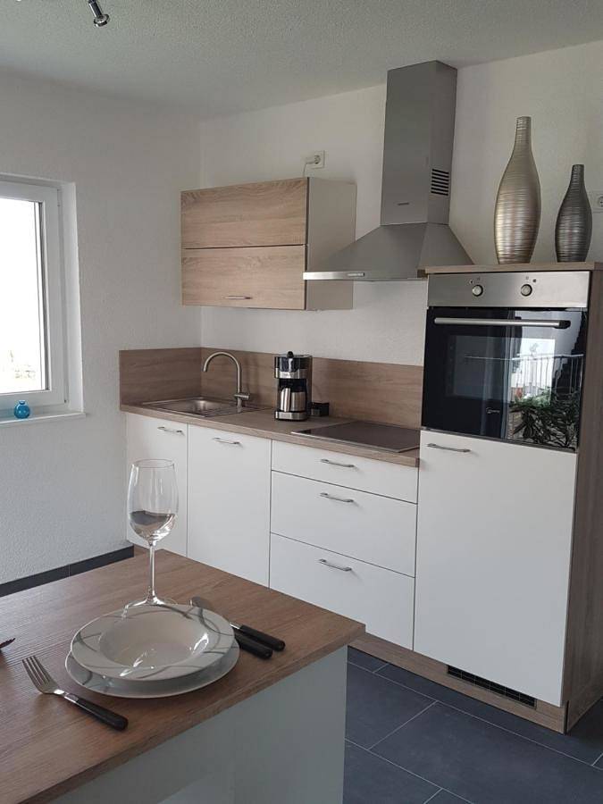 Ferienwohnung für 2 Personen, mit Balkon und Terrasse sowie Ausblick in Sankt Aldegund - 3