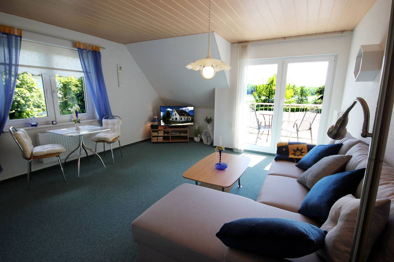 Ganze Ferienwohnung, Haus am Schmachter See in Binz, Rügen