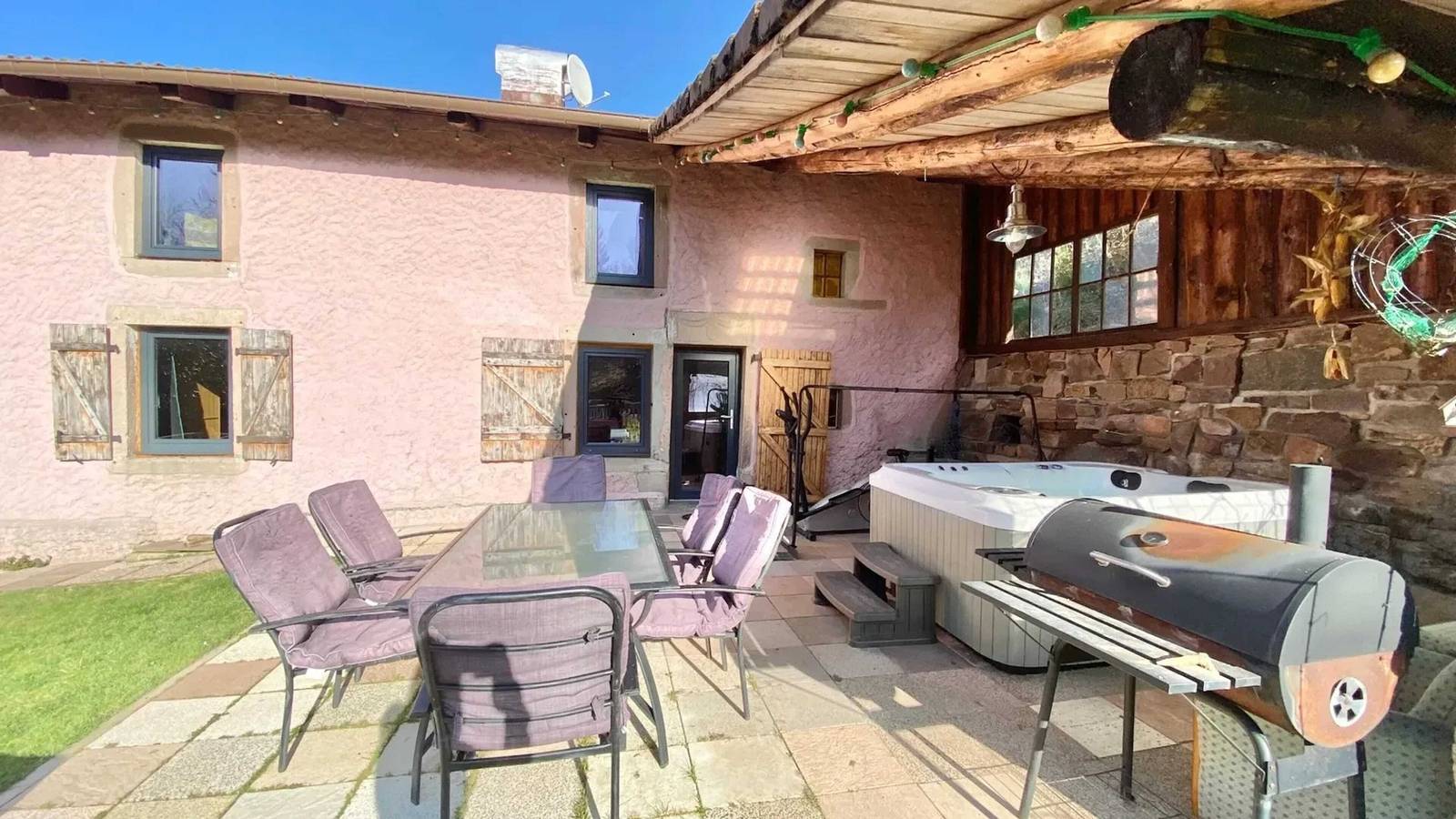 Appartement entier, Appartement confortable à Gerbépal 55 m² avec sauna in Gerbépal, Parc naturel régional des Ballons des Vosges