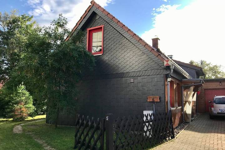 Ferienhaus für 5 Personen, mit Garten