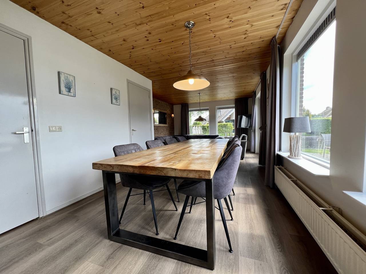 Komfortables Ferienhaus am Wasser für 10 Personen in der Nähe von Giethoorn in Nationalpark Weerribben-Wieden