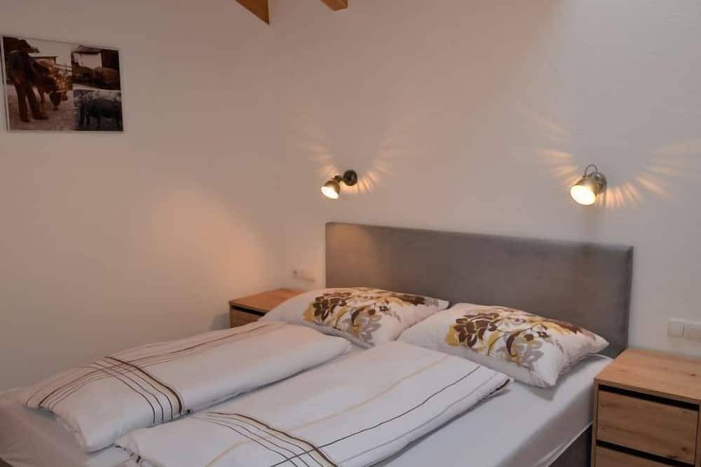 Ganze Wohnung, Ferienwohnung Kapall in Lechtaler Alpen, Sankt Anton am Arlberg