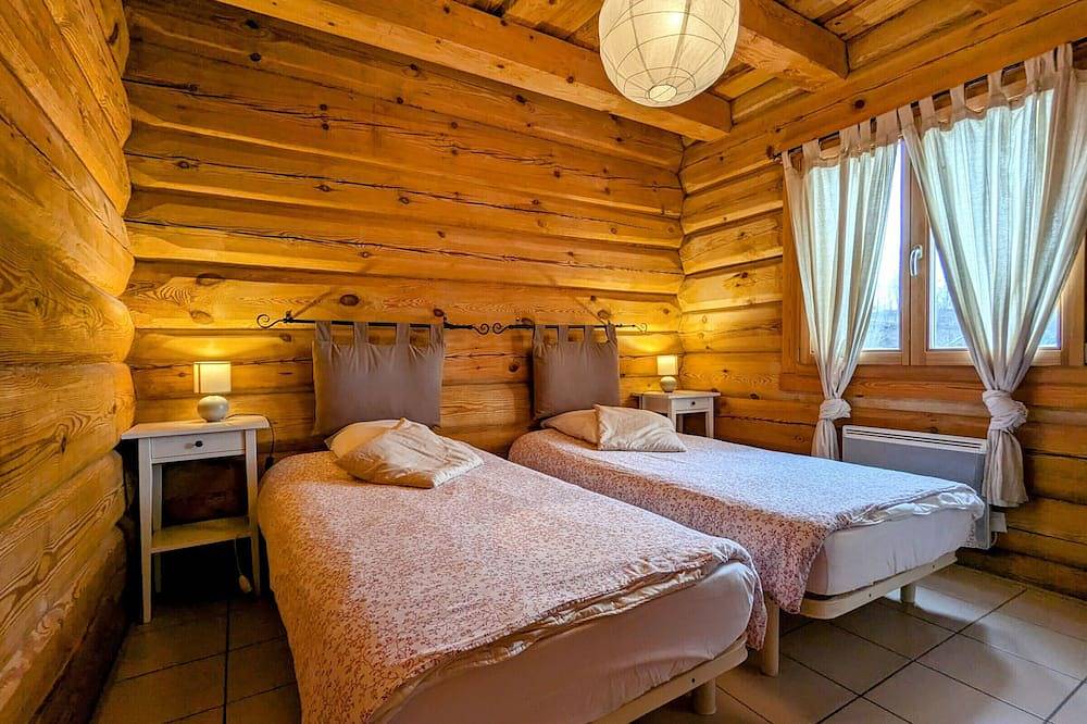 Chalet tout confort en bois, Wifi, Animaux admis in Anould, Saint-Dié-des-Vosges