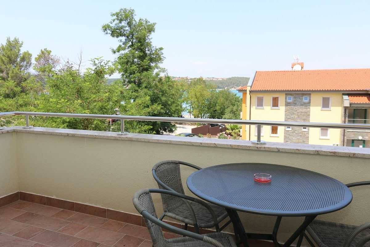 Ganze Wohnung, Ferienwohnung Sucic Iva i Tea (86111-A1) in Soline, Krk
