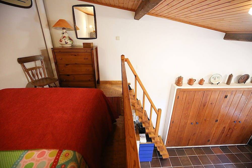 Opal Villa, Wifi, Garden in Praia dos Pescadores (Ericeira), Ericeira