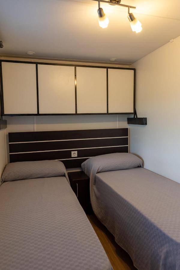 Camping für 4 Personen, mit Ausblick und Pool sowie Garten und Terrasse in Kalabrien - 3