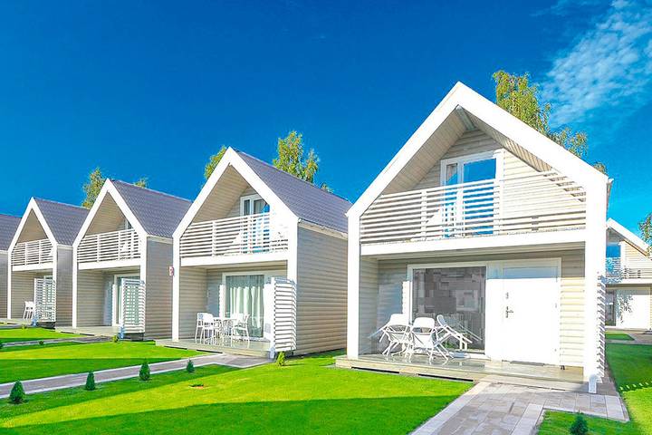 Ferienhaus für 8 Personen, mit Balkon und Terrasse sowie Garten