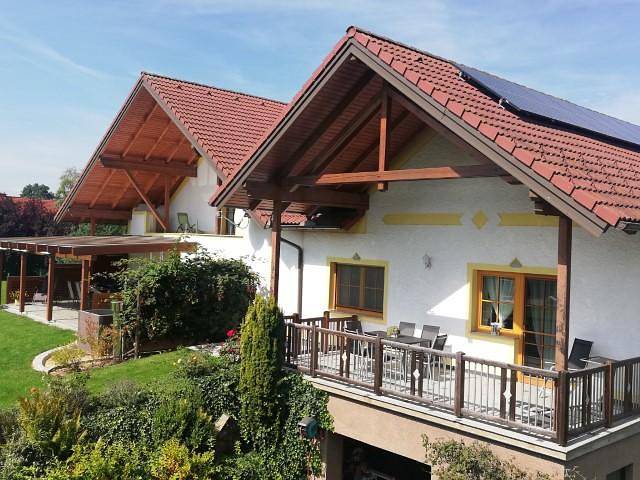 Ferienwohnung für 6 Personen, mit Terrasse und Garten - 1