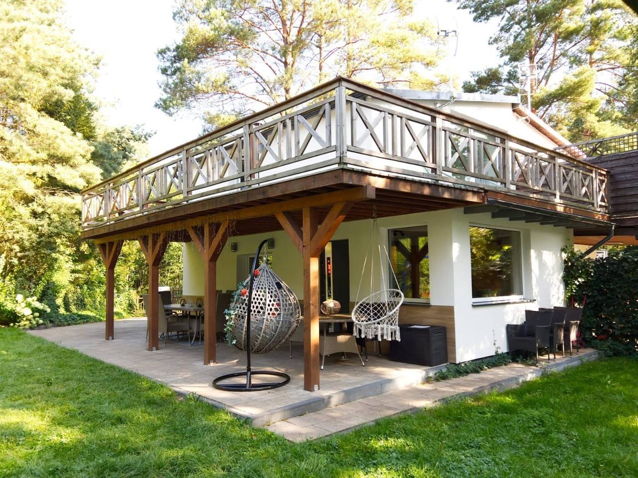 Ferienhaus am Seeufer, Sauna, Whirlpool in Stężyca, powiat kartuski