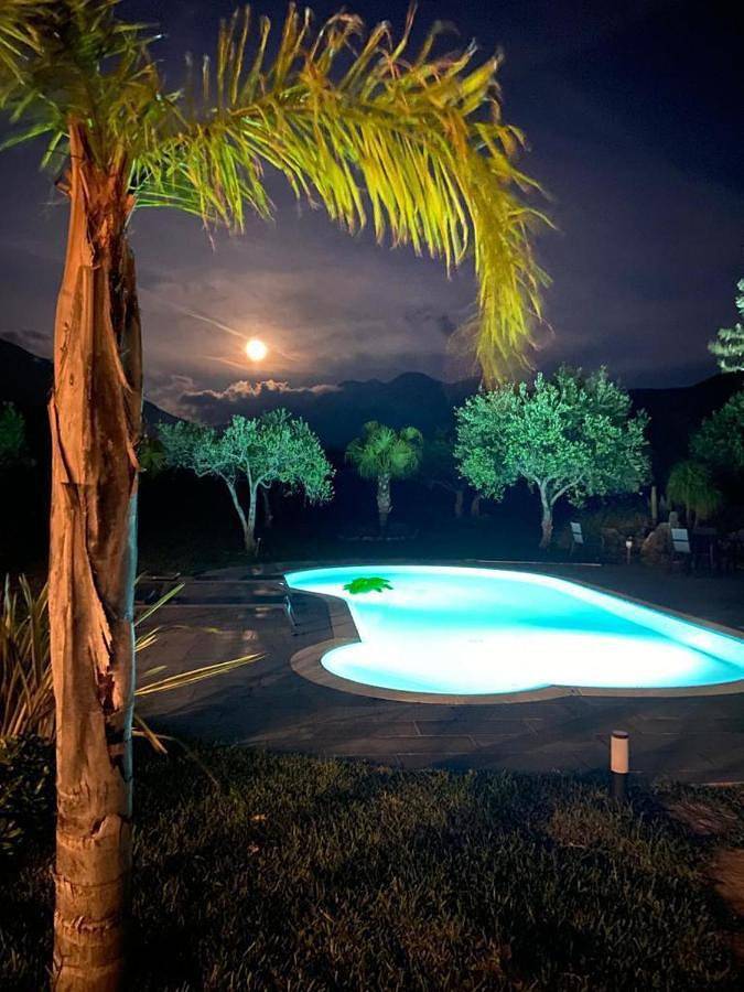 Villa per 7 persone, con giardino e panorama nonché piscina - 1