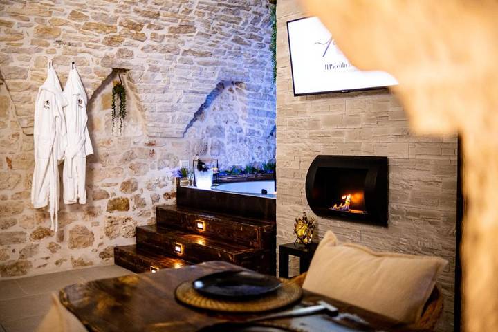 Chambre d’hôte pour 2 personnes, avec jacuzzi à Santeramo in Colle - 2