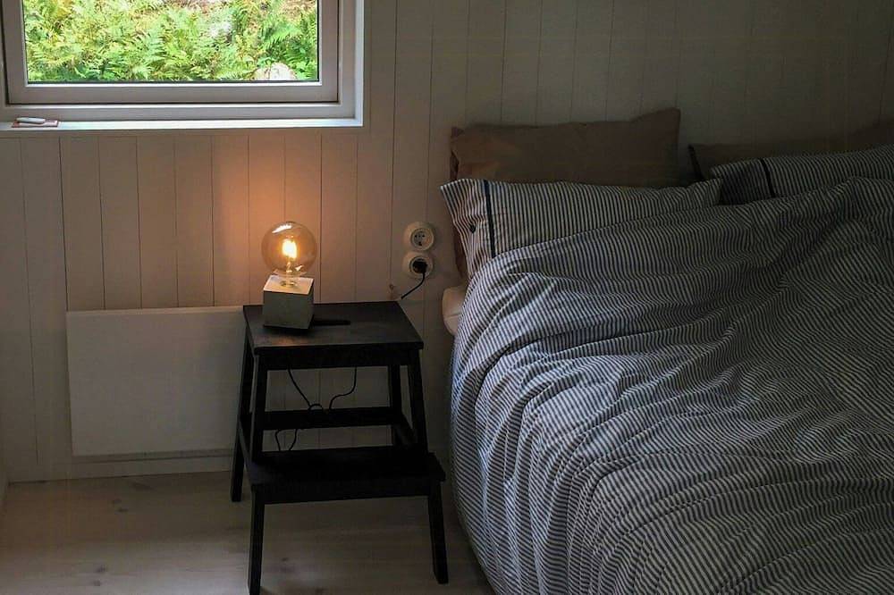 Moderne Hütte mit Sauna am See in Bjäsäter in Stjärnorp, Östergötland