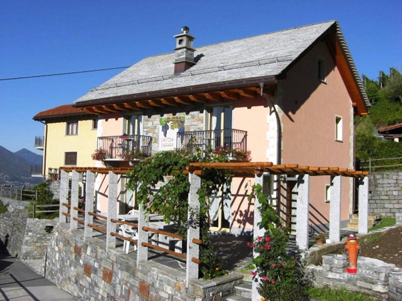 Ganze Wohnung, Agriturismo Cantina Carrara in Gordola, Tessiner Alpen