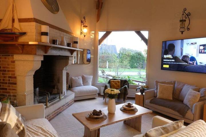 Location de vacances pour 10 personnes, avec vue et jardin à Bonneville-sur-Touques - 2