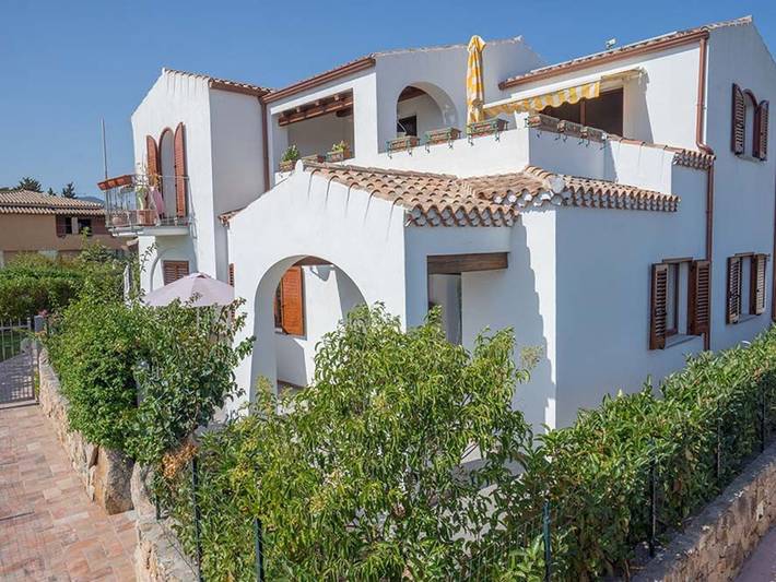Ferienwohnung für 6 Personen, mit Terrasse in Budoni