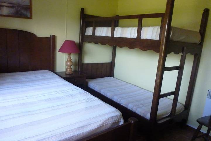 Gîte pour 4 personnes, avec jardin et terrasse à Pertheville-Ners - 3