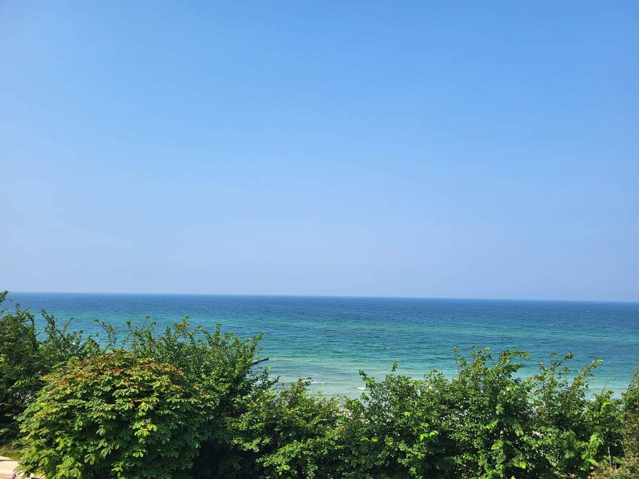 Ganze Wohnung, Apartment mit Meerblick, Parkplatz, TV, Küche und Balkon in Ahrenshoop, Fischland