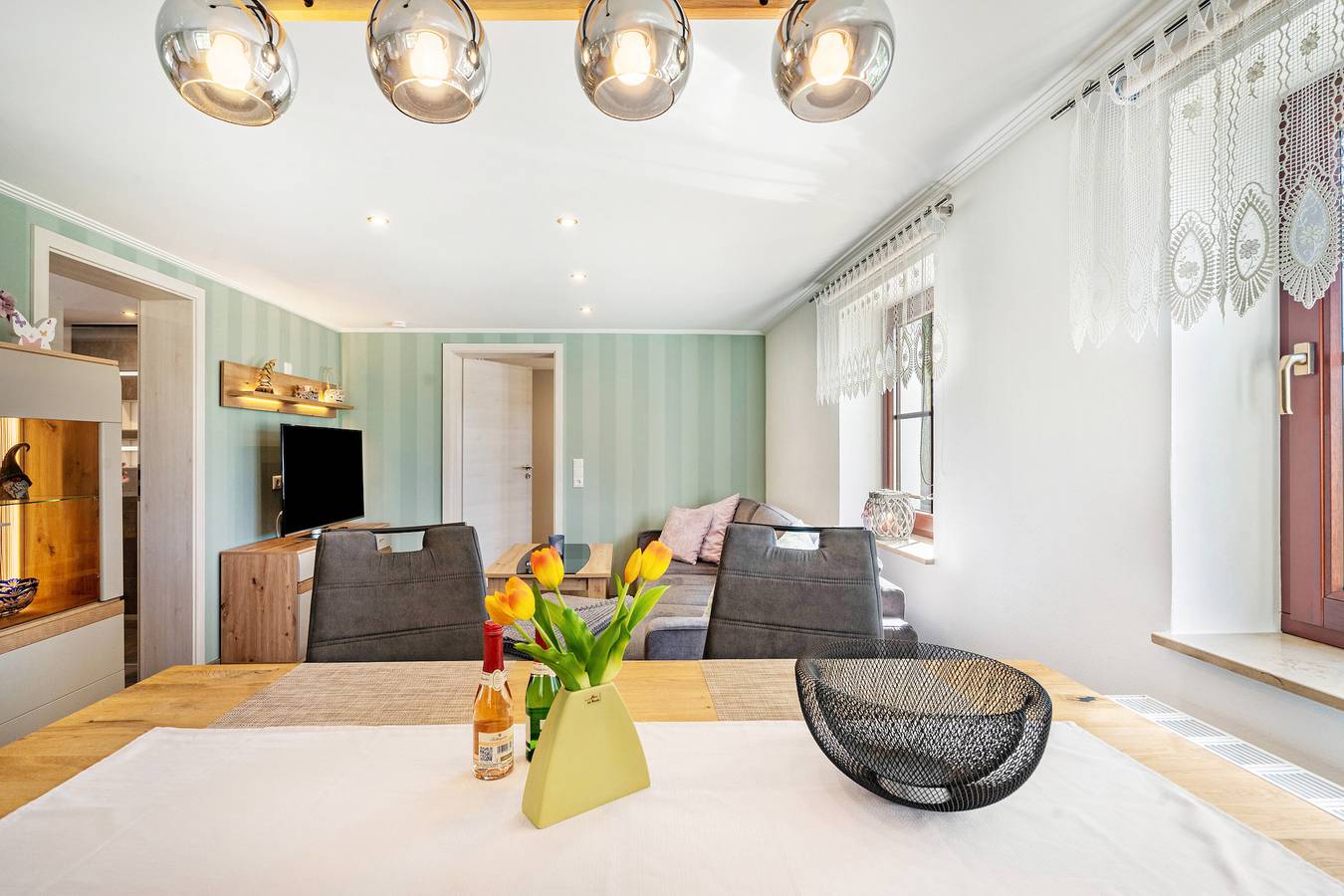 Entire apartment, Apartment 'Ferienwohnung Am Augusttal' with Mountain View, Private Terrace and Wi-Fi in Hainewalde, Zittau Mountains