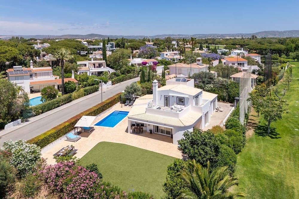 Villa Benjamin - Vale do Lobo in Vale do Lobo, Almancil