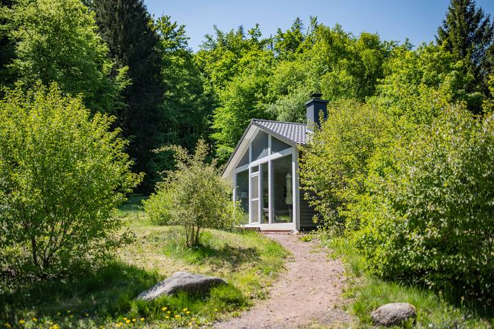 Ferienhaus für 3 Personen, mit Balkon und Terrasse sowie Garten und Pool in Thüringen