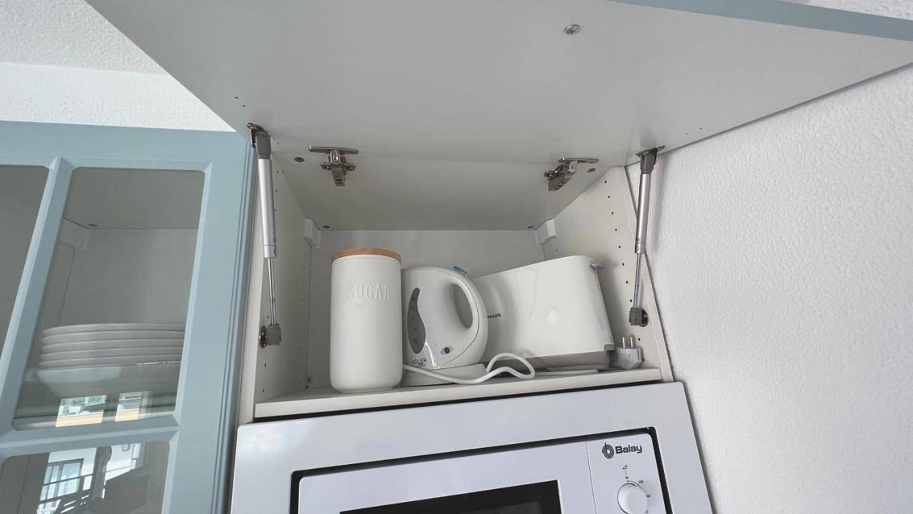 Apartamento inteiro, One-Bedroom Apartment in Praia da Areia Branca, Lourinhã