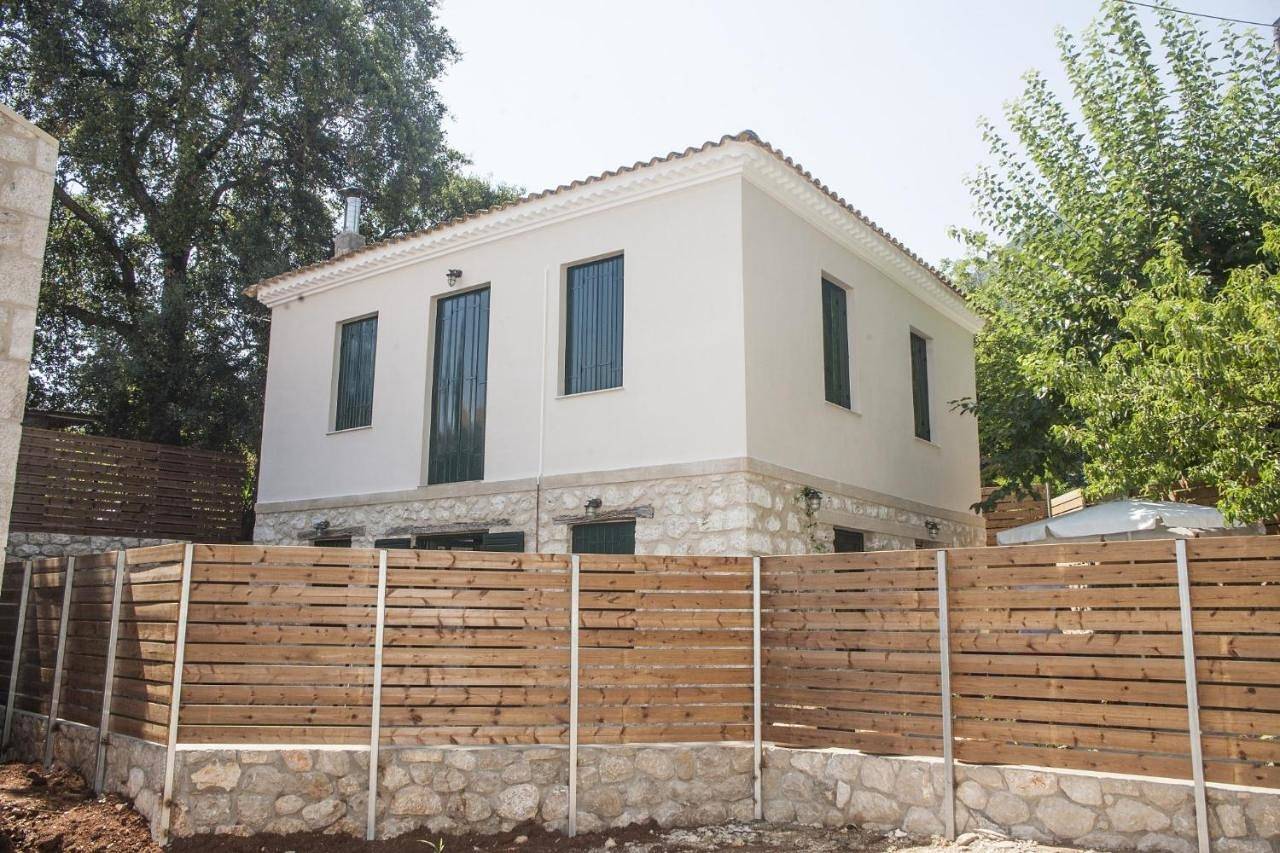 Villa Damiani in Nikiana, Alexandros