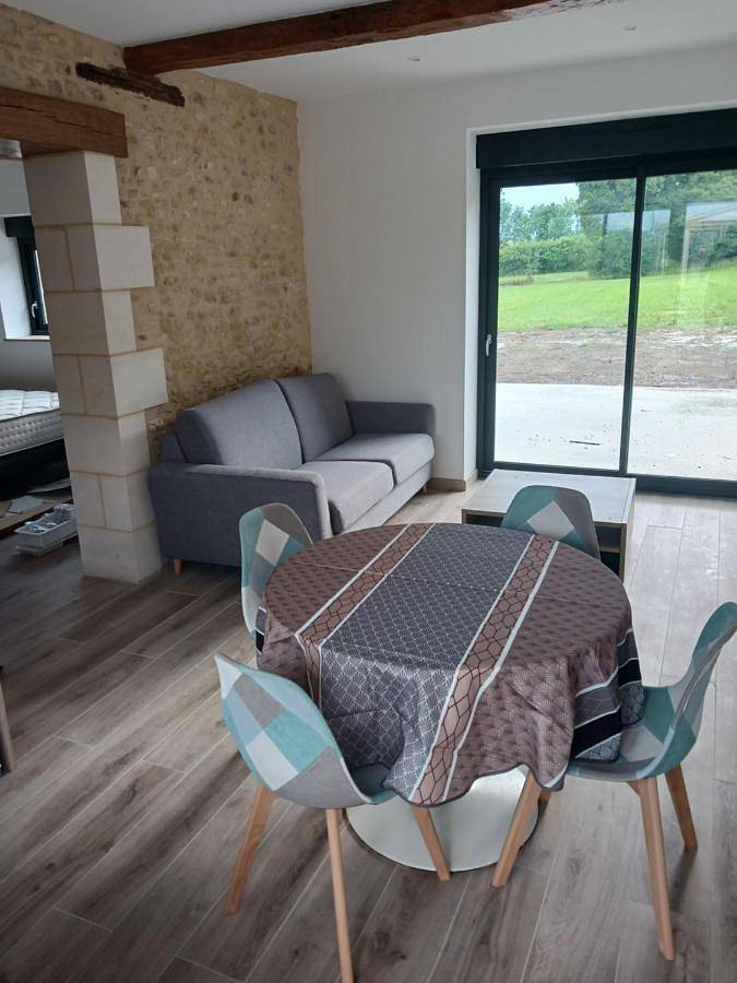 Chambre d’hôte pour 2 personnes, avec vue sur le lac et vue ainsi que jardin et piscine dans Orne - 4