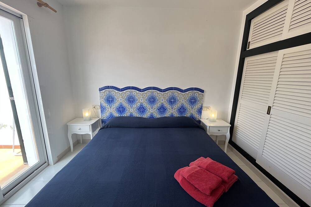 Appartement entier, Appartement en bord de mer in Fornells, Es Mercadal