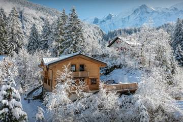 Chalet pour 7 personnes, avec jacuzzi et jardin à Les Houches