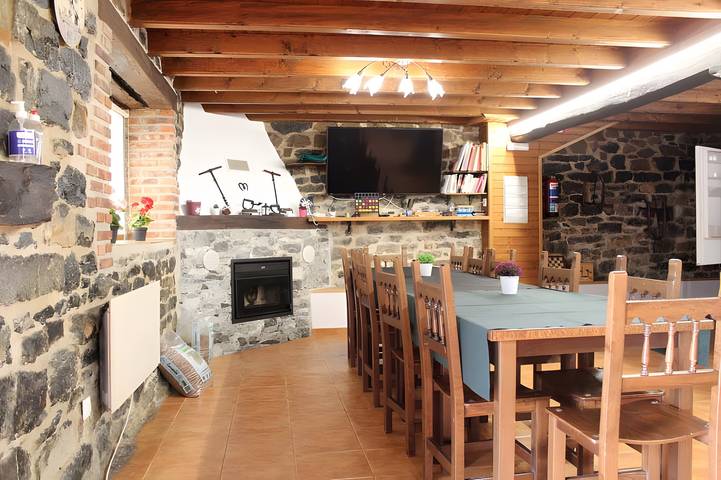 Geheel appartement, Appartement 'Apartamento 1 En El Valle De Soba' in Soba, Cantabrisch Gebergte