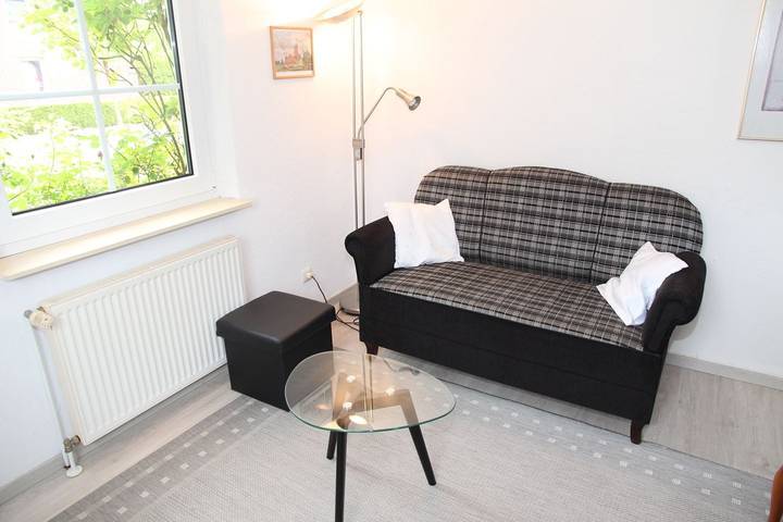 Ferienwohnung für 4 Personen, mit Garten und Terrasse in Greetsiel - 3