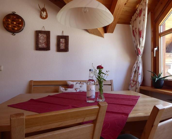 Ganze Ferienwohnung, Bauernstube in Bühl am Alpsee, Immenstadt