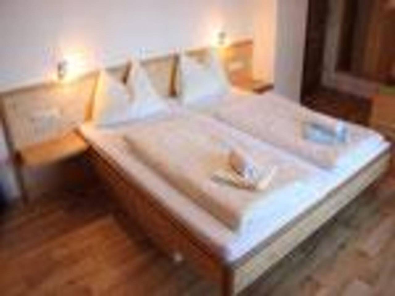 Vierbettzimmer mit Dusche, Wc; Tv im Nebenhaus in Werfenweng, Bundesland Salzburg