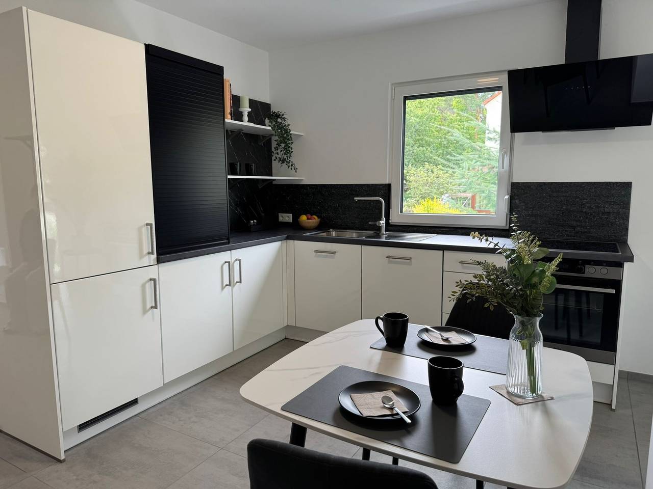 Ganze Ferienwohnung, Living  Apartment Trachenberge 2 in Pieschen (Dresden), Dresden