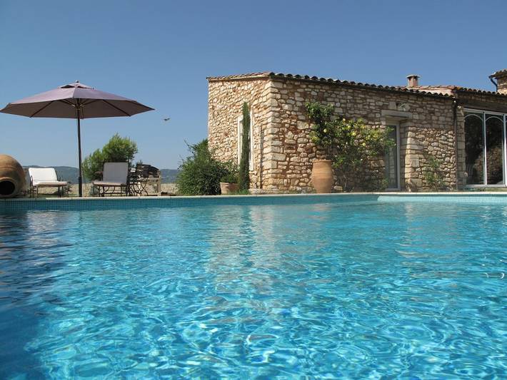 Ferienhaus für 2 Personen, mit Garten und Terrasse sowie Pool - 1