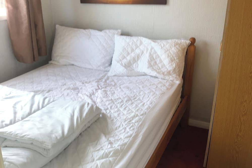 King chalet just skip and a jump to beach in Mablethorpe, Lincolnshire