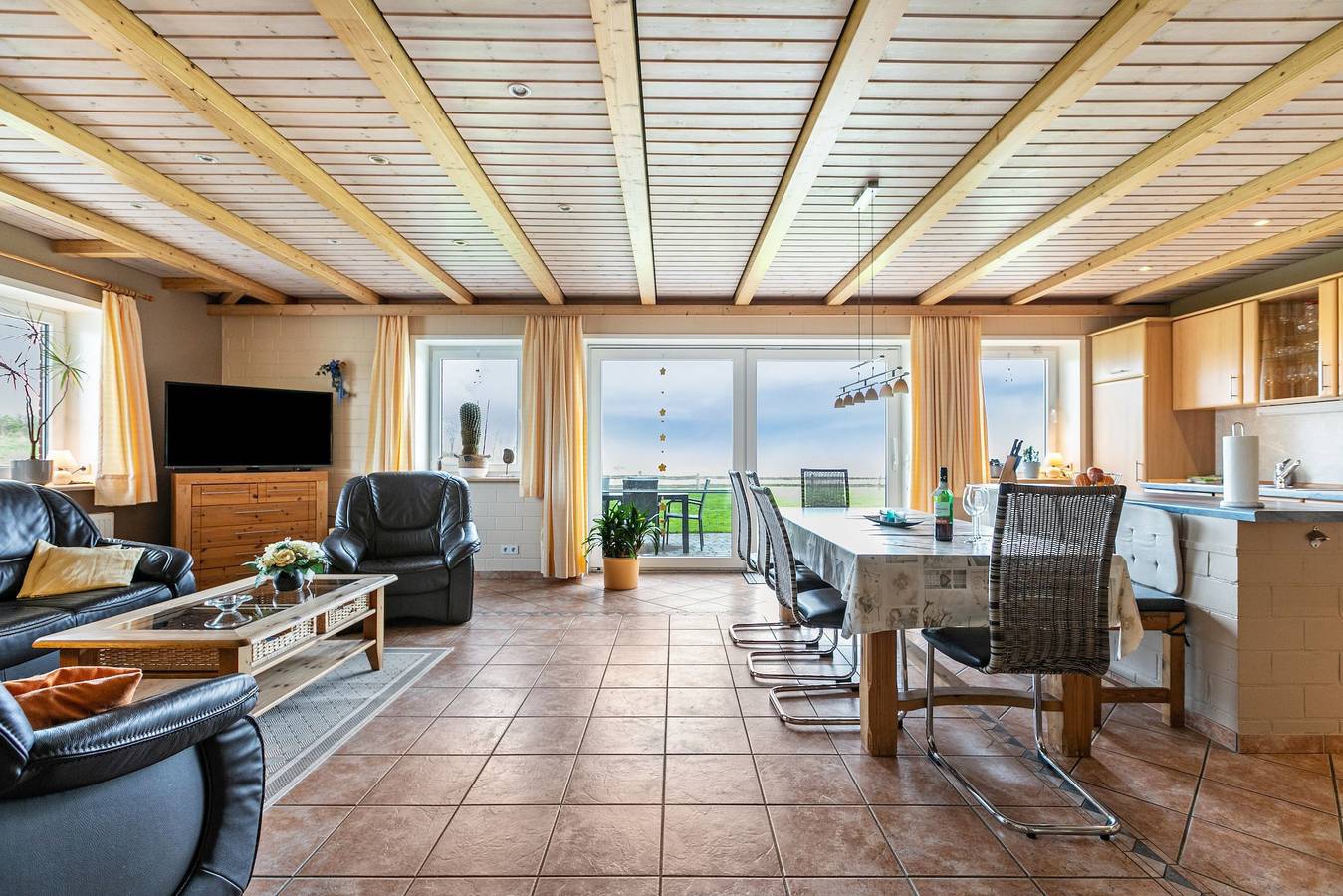 Ganze Wohnung, Ferienwohnung 'Fördehof Petersen - Sonderburg' mit Meerblick, privater Terrasse und Wlan in Westerholz, Schleswig-Flensburg